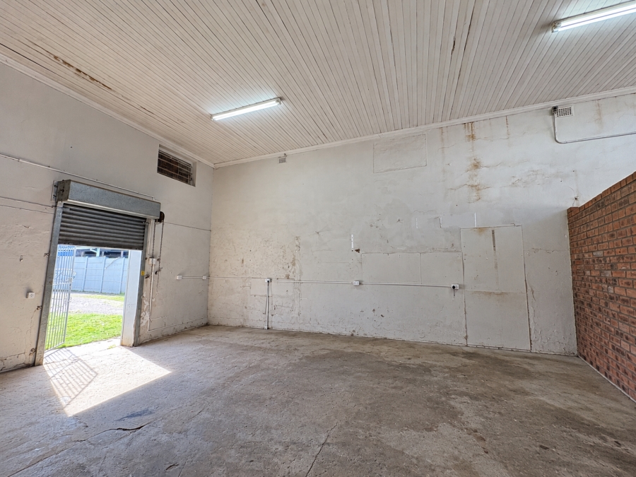 Commercial Property for Sale in Vincent Eastern Cape
